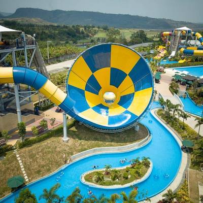 ভালো দাম Outdoor Fiberglass Water Park Slide with 6-8mm Thickness and 10 Years Service Life in Customized Size অনলাইন