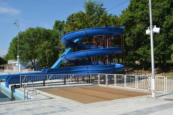 ভালো দাম OEM Outdoor Water Park Game Toy Swimming Pool Slide Fiberglass For Kid অনলাইন