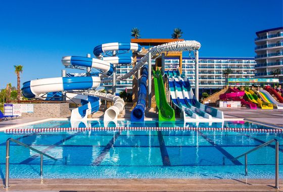 ভালো দাম Kids Outdoor Water Park Slide Playground Playing Area Accessories Swimming Slide 8m Width অনলাইন